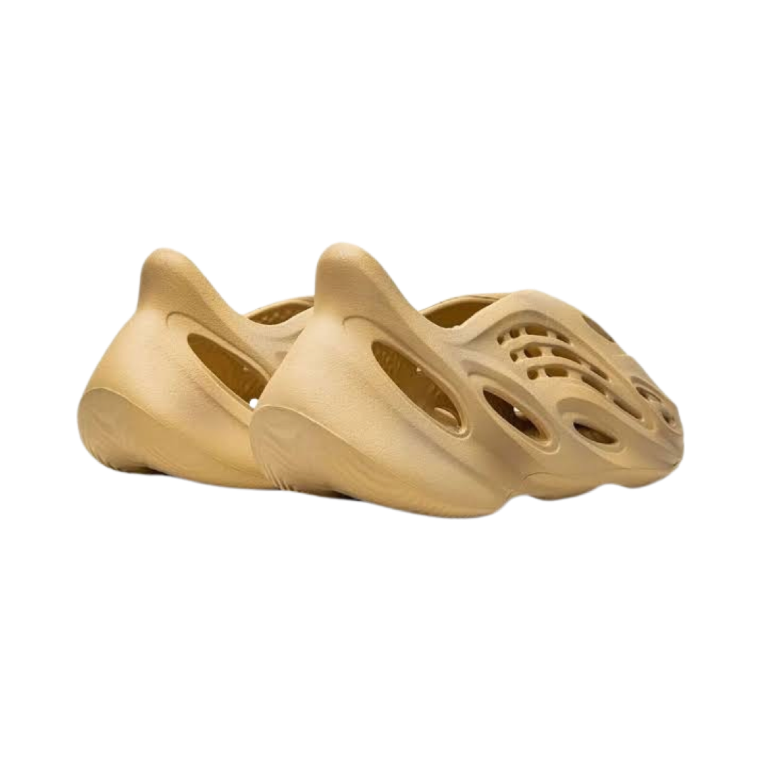 Adidas Yeezy Foam RNNR Runner Desert Sand