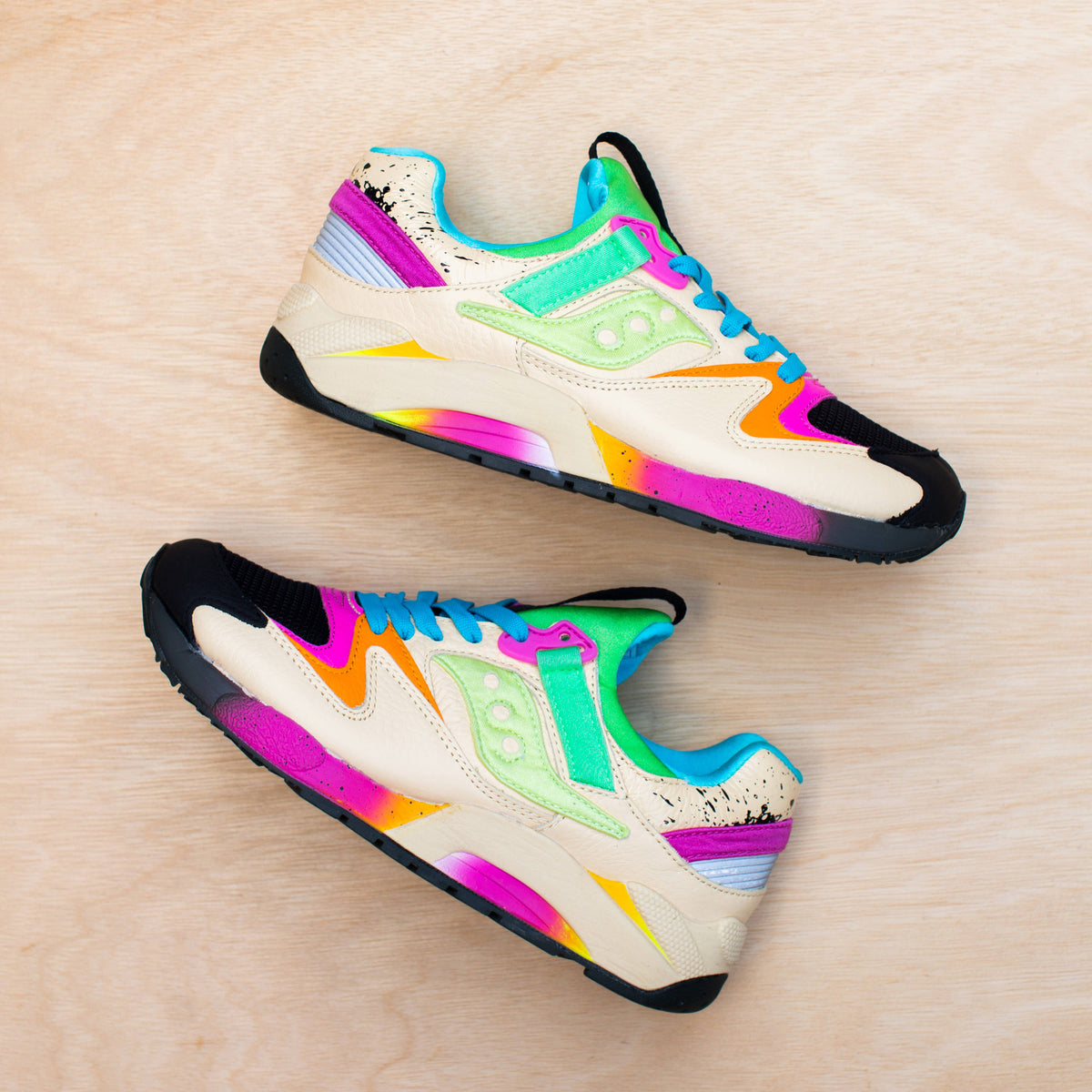 Saucony x Shoe Gallery GRID 9000 "Local's Only"