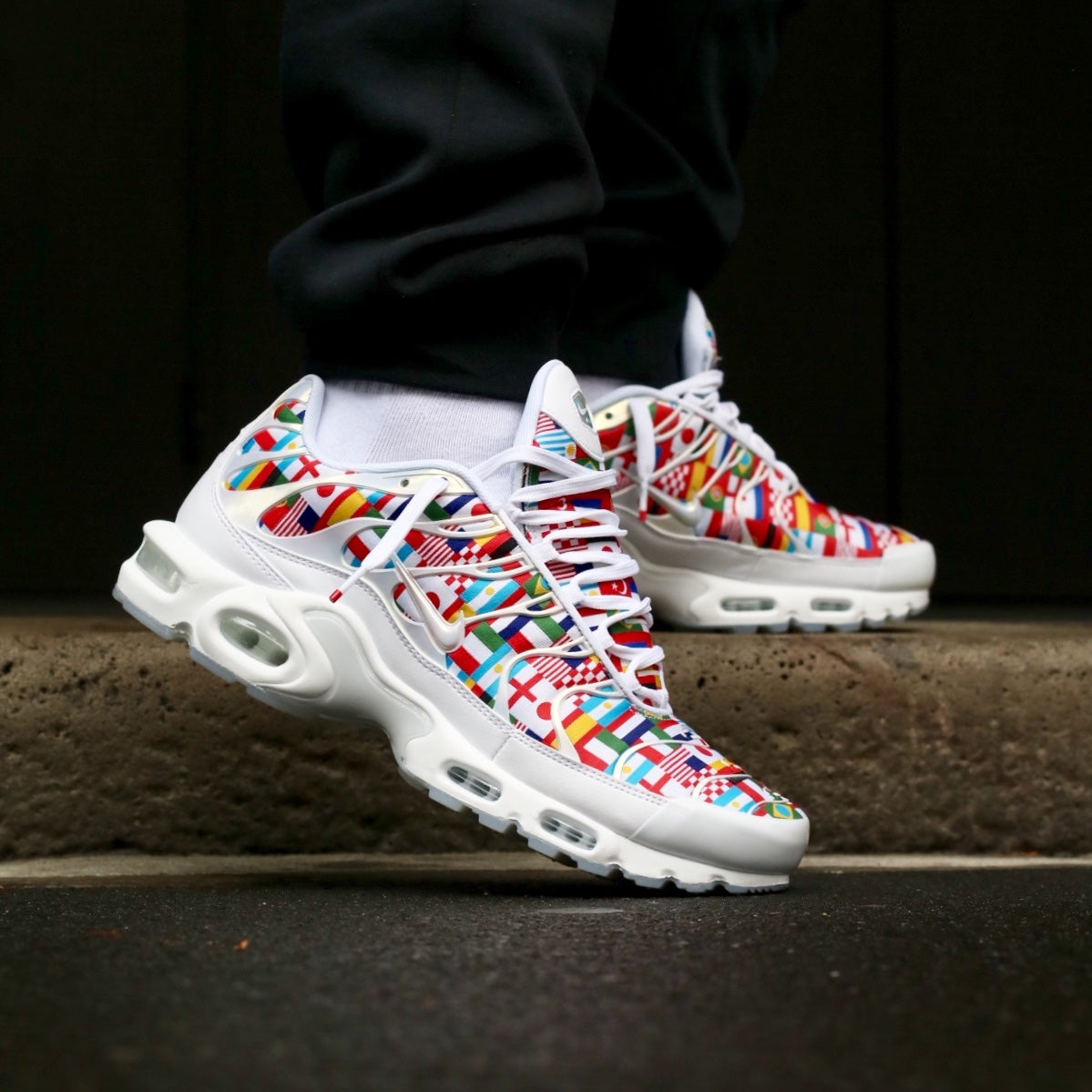WORLD CUP FEVER: Nike's World Cup International Pack