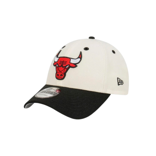 New Era 940 Snapback Two Tone Championship Chicago Bulls White Red Black Cap