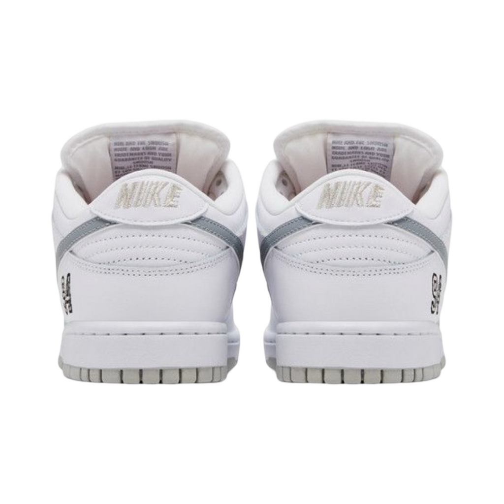 Supreme x Nike SB Dunk Low Pro QS Racer Blue Metallic Silver