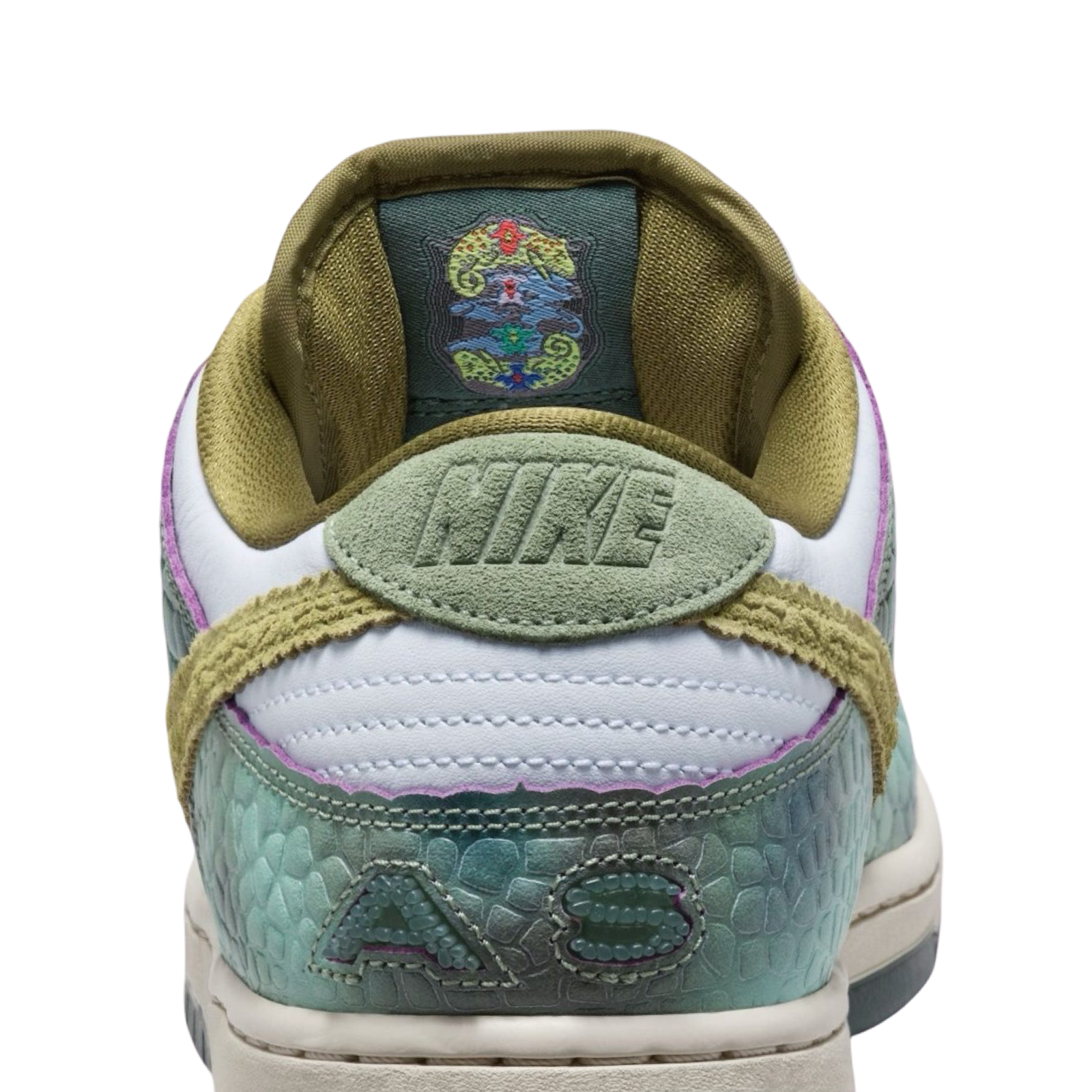 Nike SB Dunk Low Pro QS Oil Green Desert Moss White