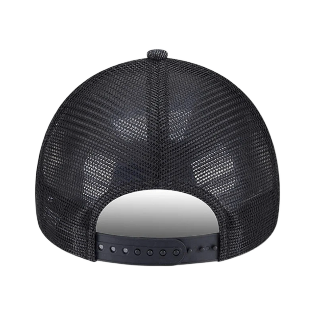 New Era 940 Trucker Washed Denim Snapback Los Angeles Dosgers Black Cap