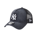 New Era 940 Trucker A-Frame Washed Denim Snapback New York Yankees Black Cap