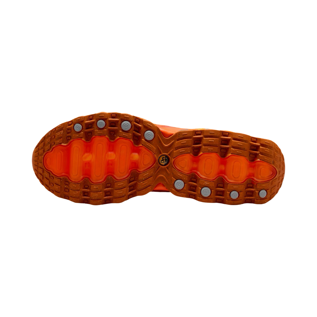 Nike Air Max DN8 x Palace Safety Orange