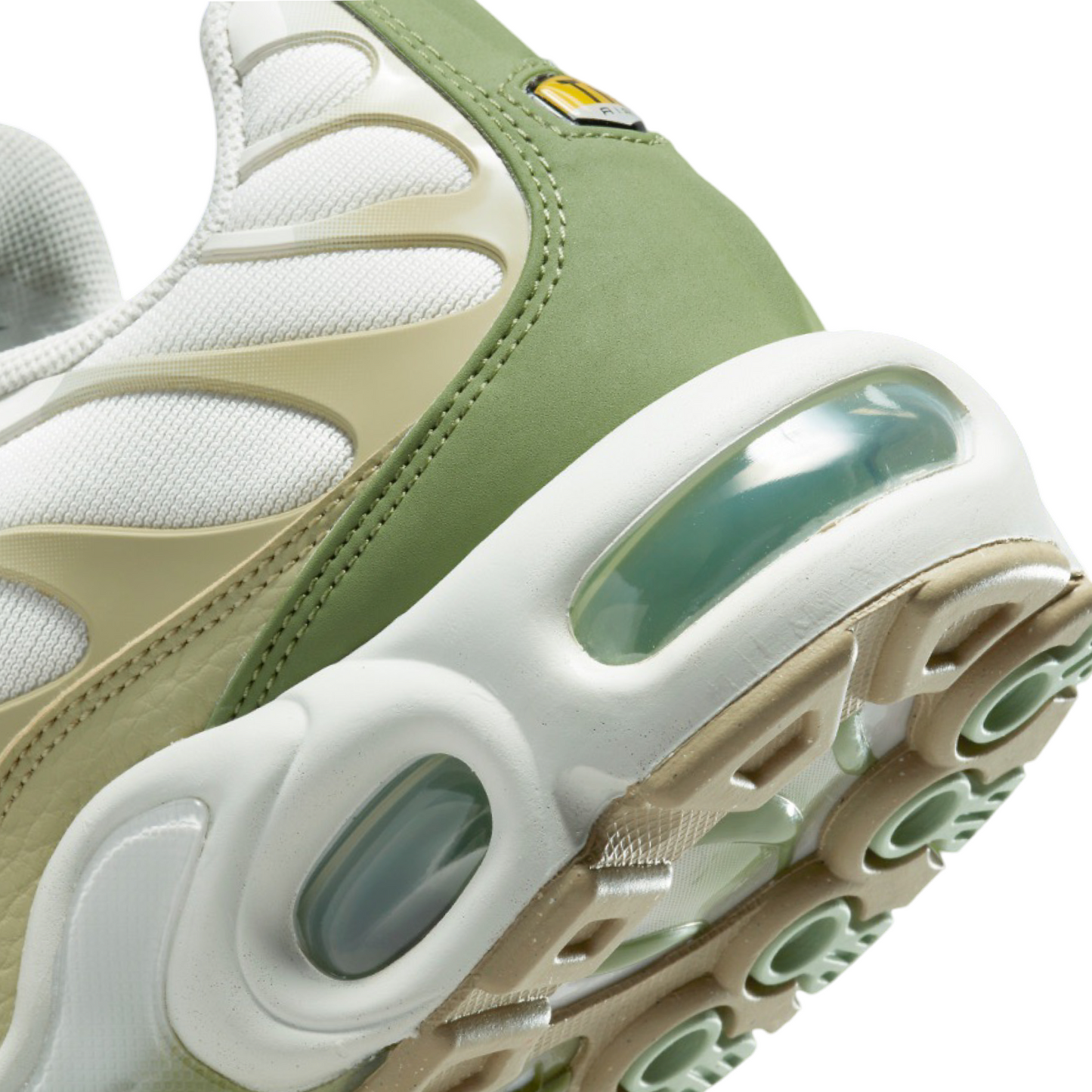 Nike Women's Air Max Plus TN Light Bone Honeydew Alligator