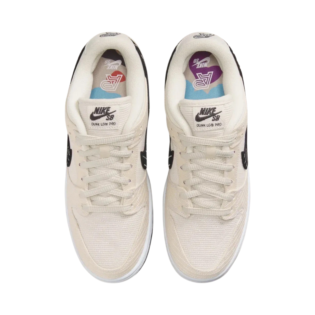 Nike SB Dunk Low Albino & Preto Fossil Black