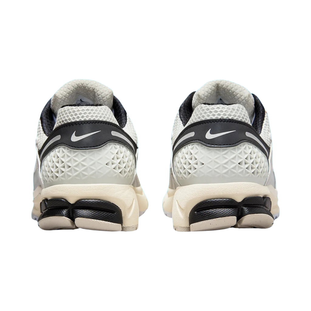 Nike Zoom Vomero 5 Supersonic Light Bone Black