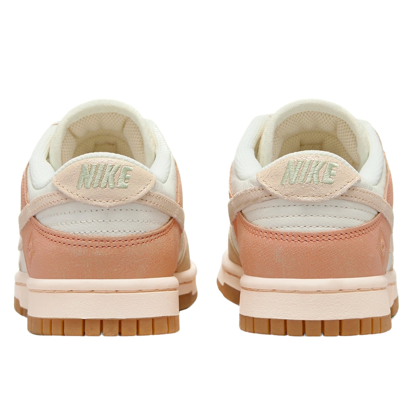 Women's Dunk Low SE Australia Sail Sanddrift Amber Brown