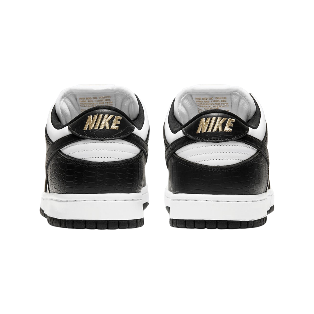 Nike SB Dunk Low Supreme Stars White Black Metallic Gold (2021)