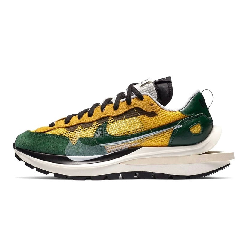 Nike x Sacai Vaporwaffle Tour Yellow Gorge Green