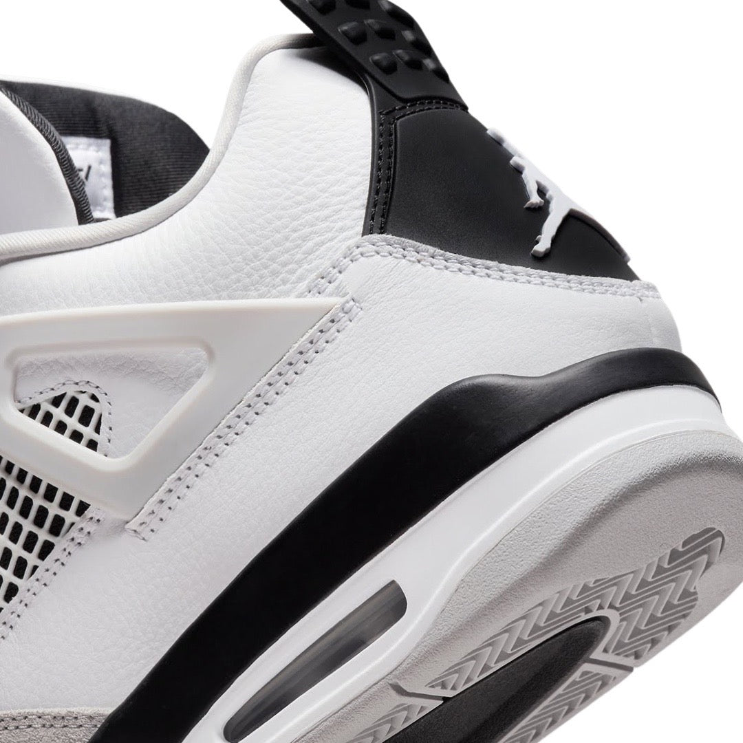 Air Jordan 4 Retro Military Black White Black Neutral Grey