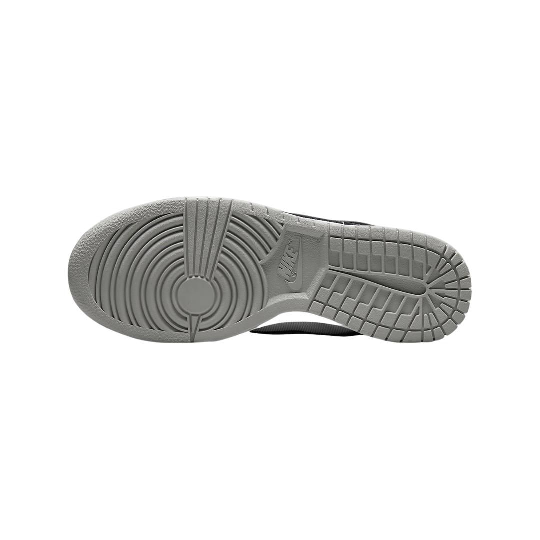 Nike Women's Dunk Low Metallic Silver Black White