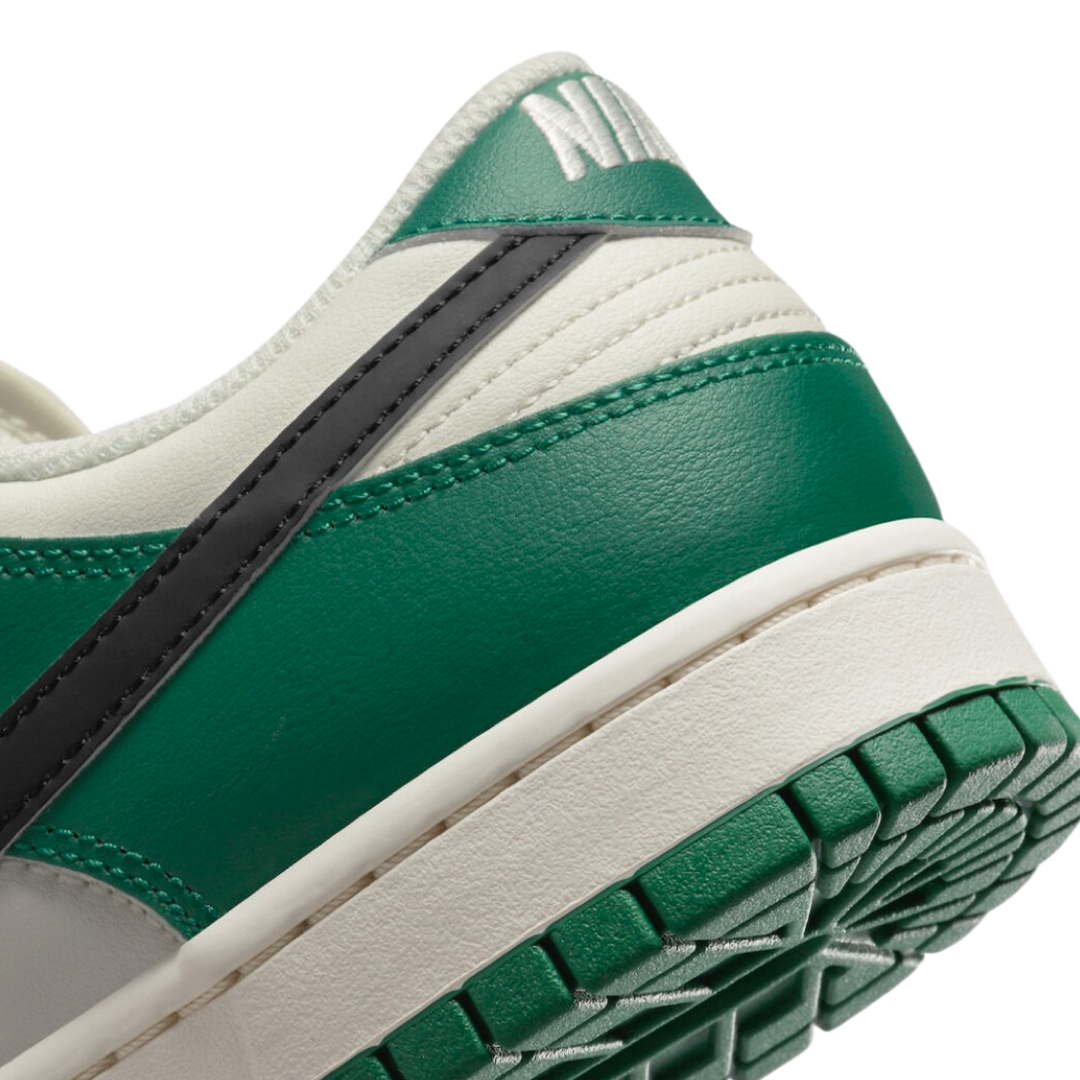 Dunk Low Retro SE Lottery Pale Ivory Black Malachite