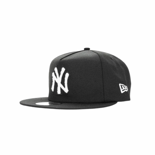 New Era Golfer New York Yankees Black White Chenille Clothstrap