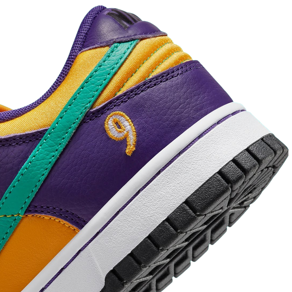 Nike Dunk Low Leslie Clear Emerald Court Purple