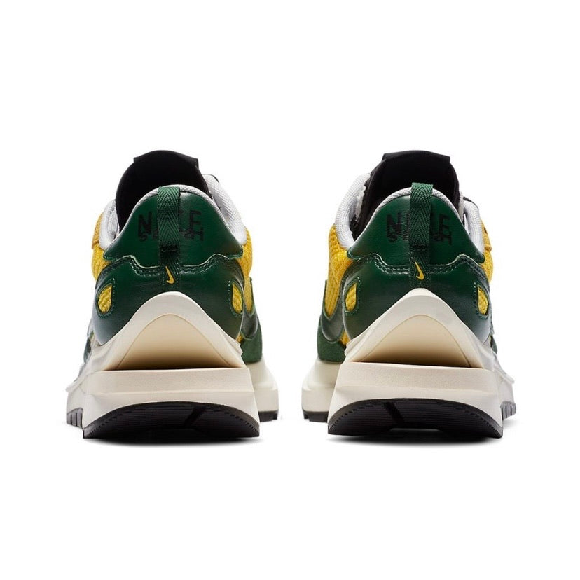 Nike x Sacai Vaporwaffle Tour Yellow Gorge Green