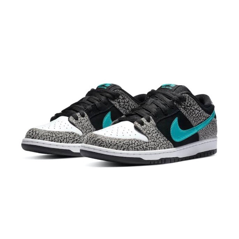 Nike SB Dunk Low Pro Medium Grey Clear Jade Black