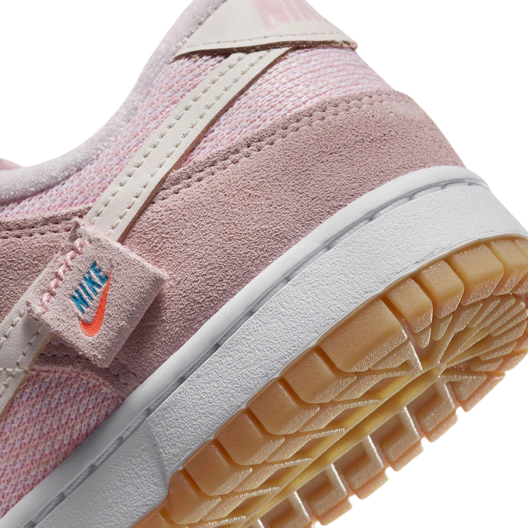 Women's Nike Dunk Low Pink Teddy Bear Light Soft Pink Pink Foam Medium Pink