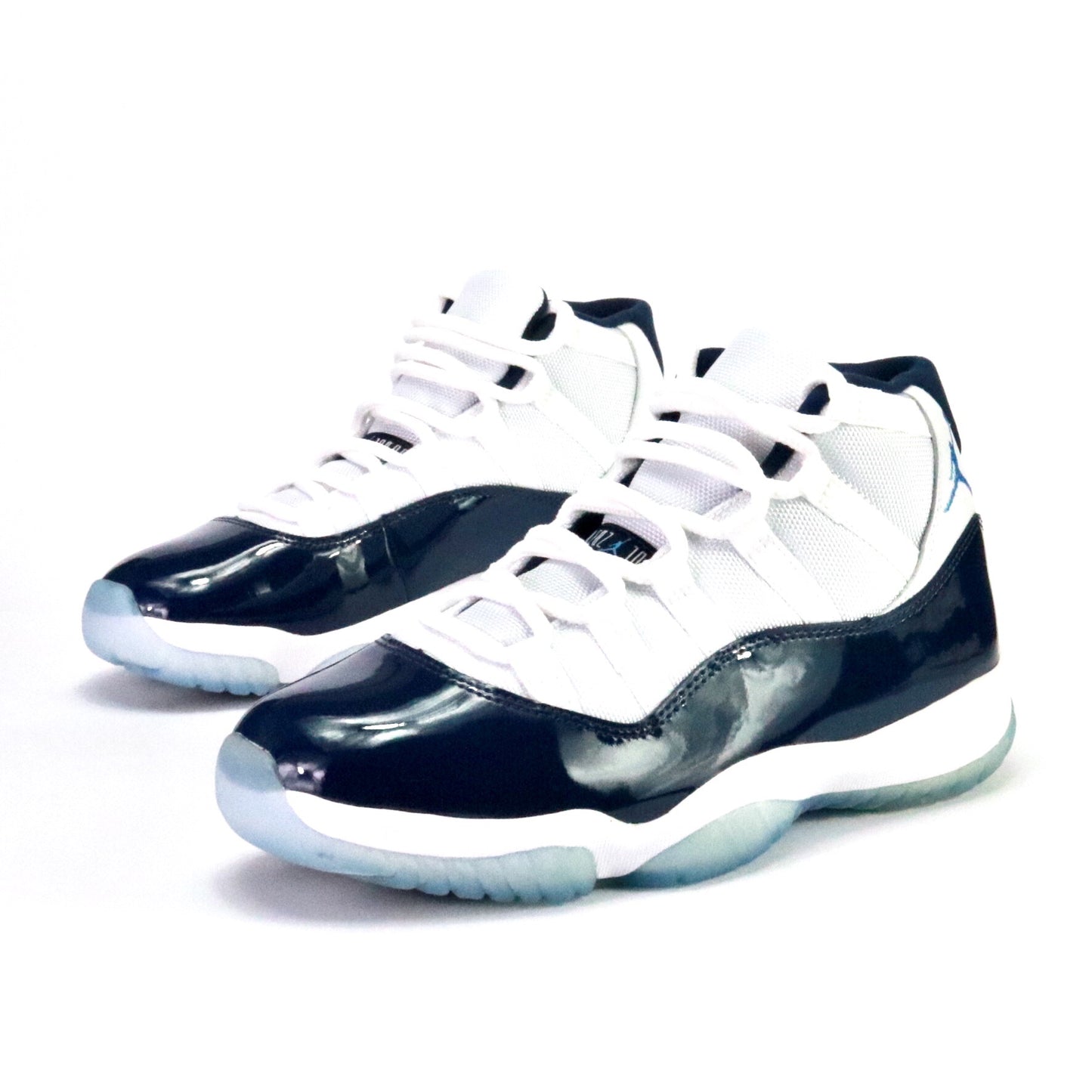 Air Jordan 11 Retro Win Like 82 White University Blue