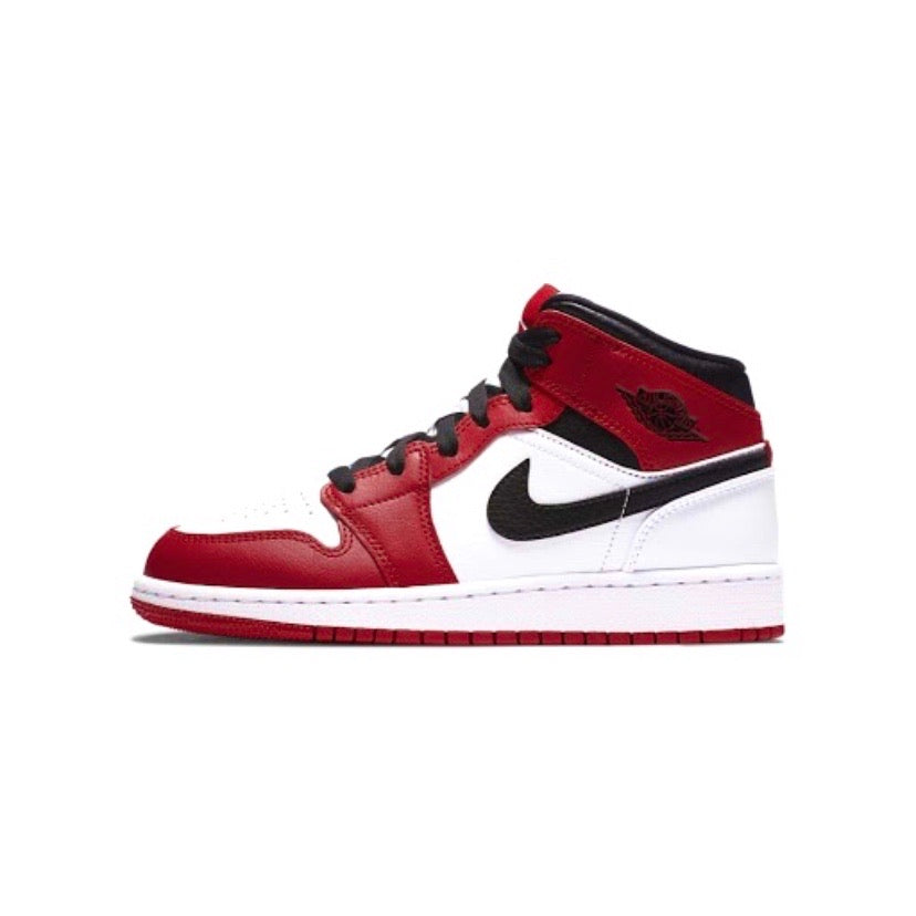 Air Jordan 1 Mid GS Chicago White Heel White Gym Red Black