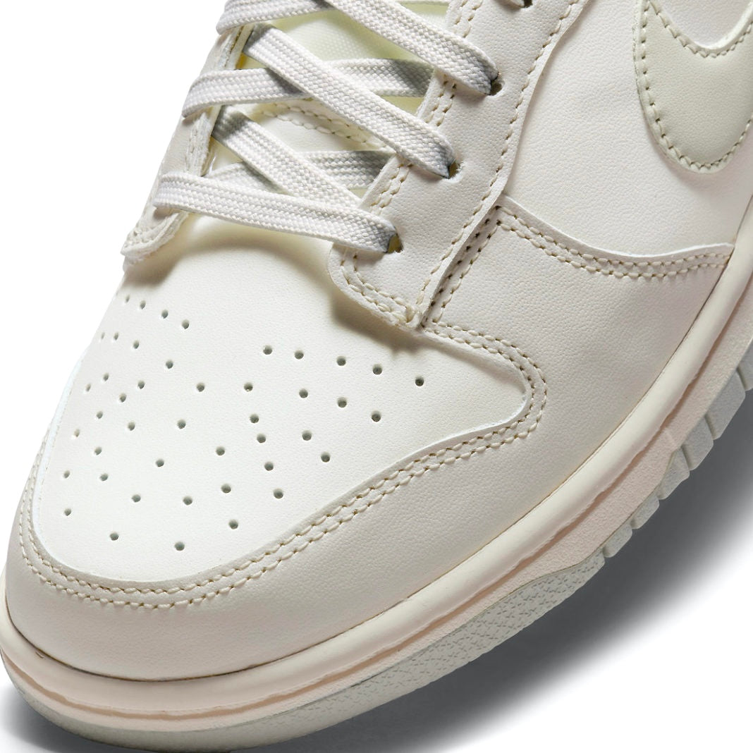 Women's Nike Dunk Low Sail Light Bone Cashmere