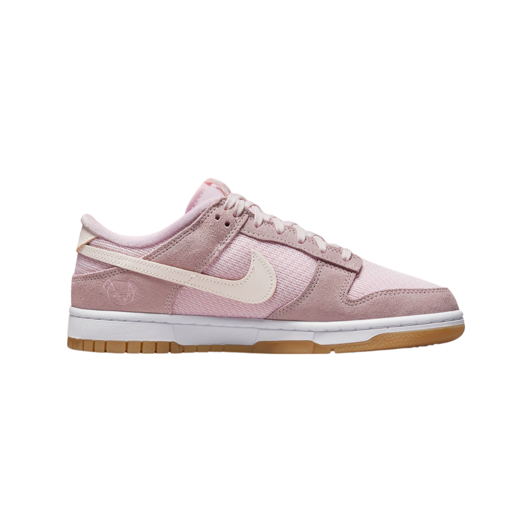 Women's Nike Dunk Low Pink Teddy Bear Light Soft Pink Pink Foam Medium Pink