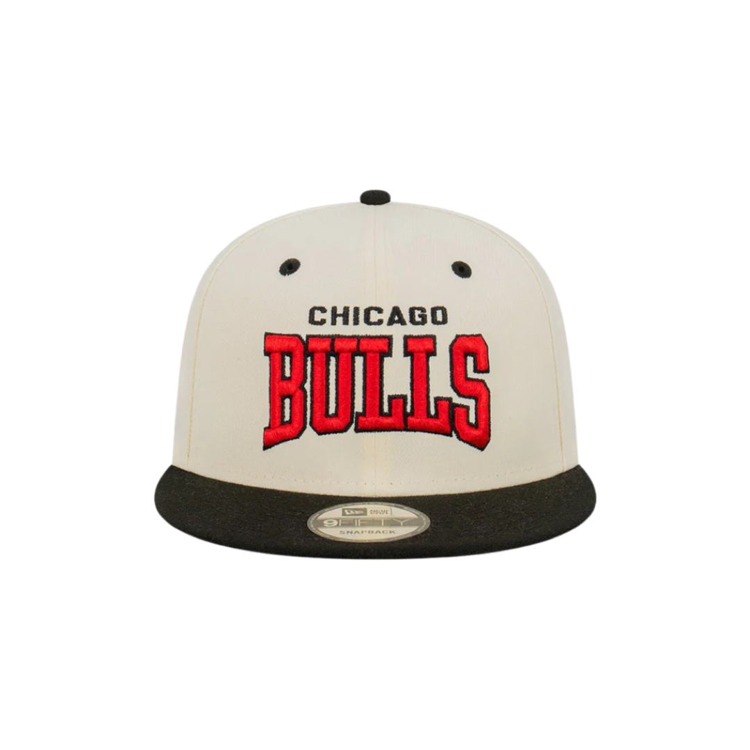 New Era 950 Chrome Pro Arch Chicago Bulls White Red Black Snapback Cap