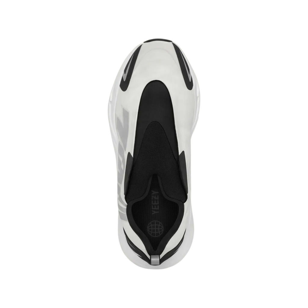 Yeezy 700 MNVN Analog White Black