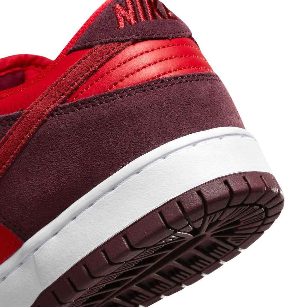 Nike SB Dunk Low Cherries Red Maroon