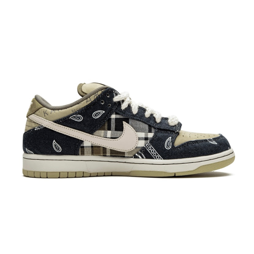 Nike SB Dunk Low Travis Scott 'Paisley' Black Black Parachute Beige