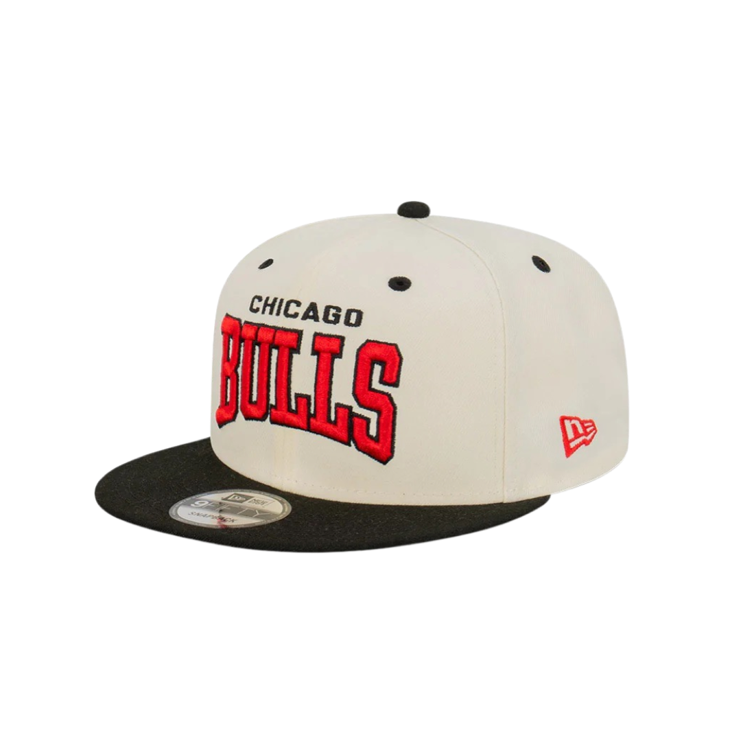 New Era 950 Chrome Pro Arch Chicago Bulls White Red Black Snapback Cap