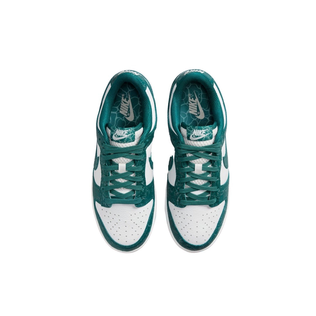 Women's Nike Dunk Low Ocean Summit White Bright Spruce