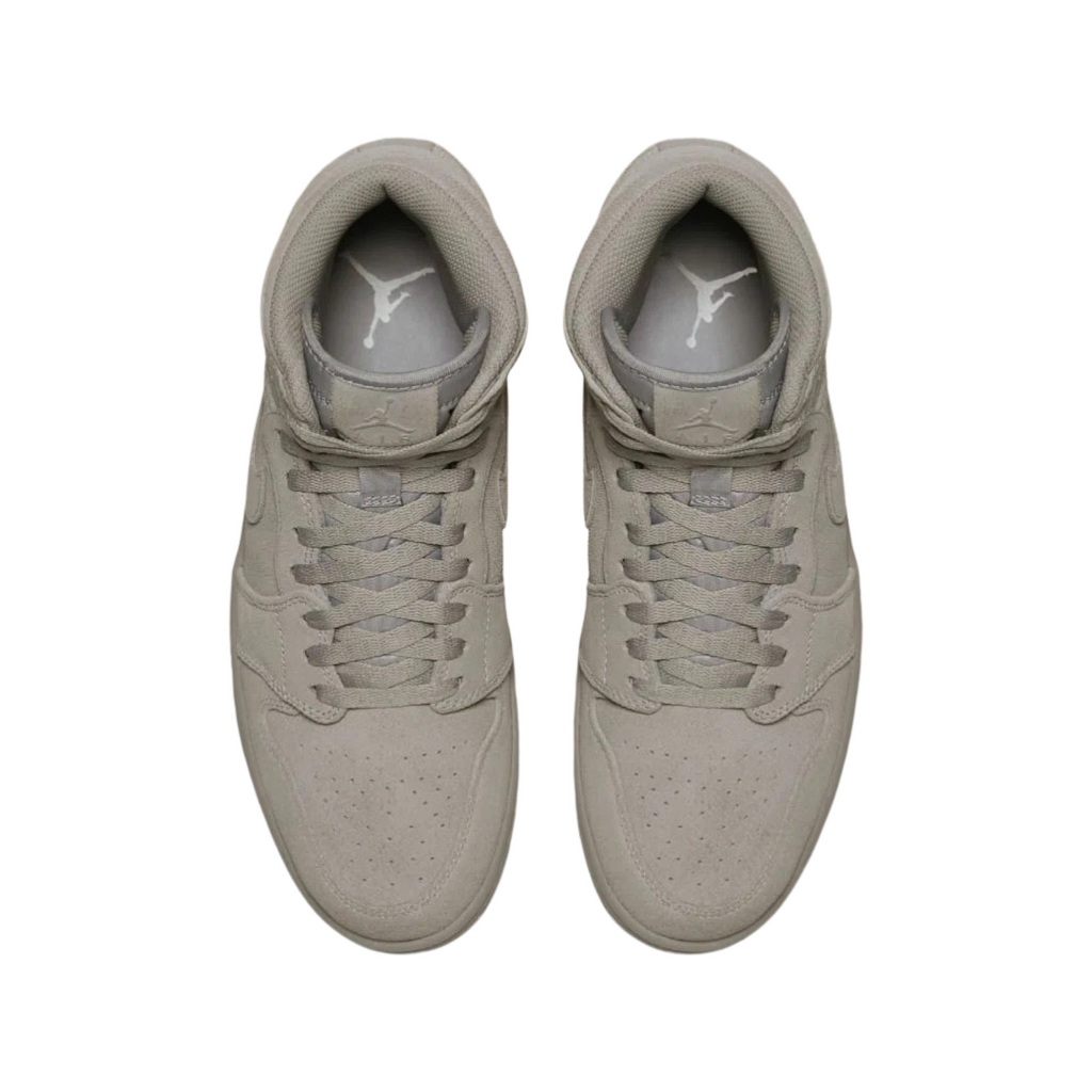 Air Jordan 1 Retro High Wolf Grey Suede