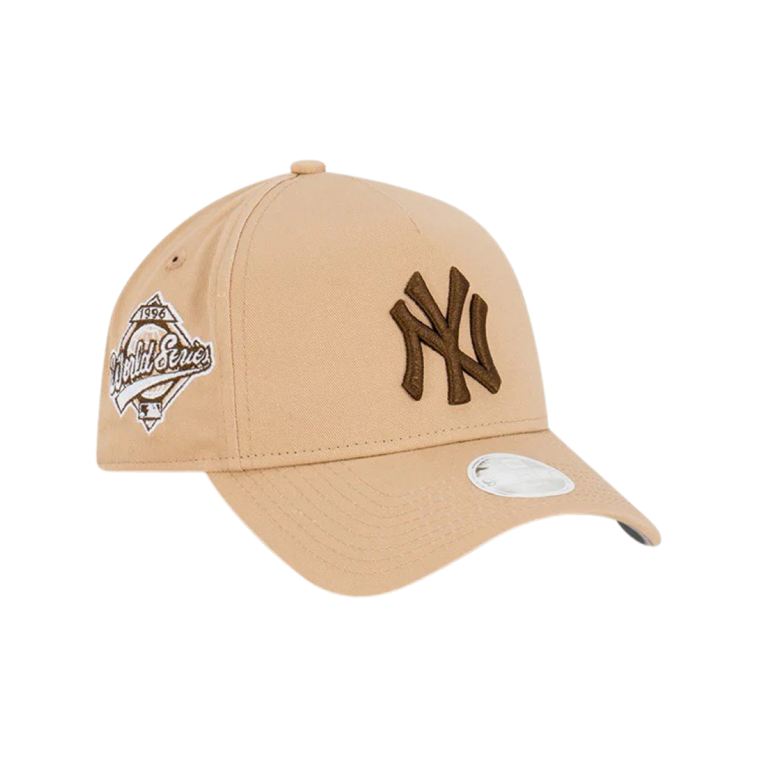 Women's New Era 940 Pre-Curved A-Frame New York Yankees Toffee Camel Wheat Clothstrap Cap