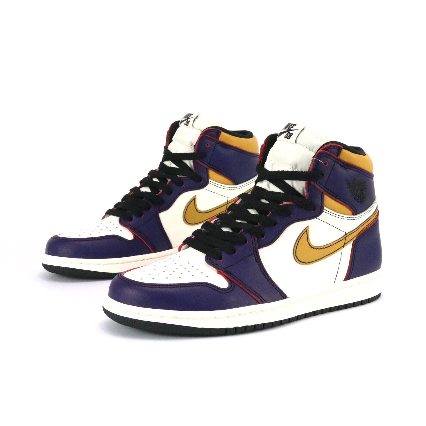 Air Jordan 1 High Retro OG Defiant SB LA to Chicago Court Purple